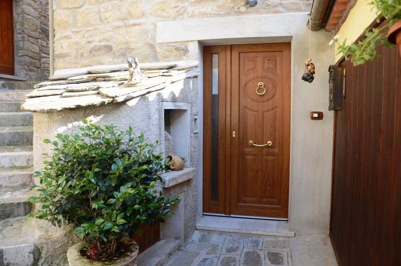 B&B La Perla Nelle Dolomiti Castelmezzano Eksteriør billede